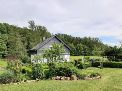 Ein Garten an der Unterkunft Kehrmühle