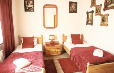 Ein Bett oder Betten in einem Zimmer der Unterkunft Hotel-Restaurant Zum Burgkeller