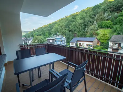 Ein allgemeiner Bergblick oder ein Berglick von der Ferienwohnung aus