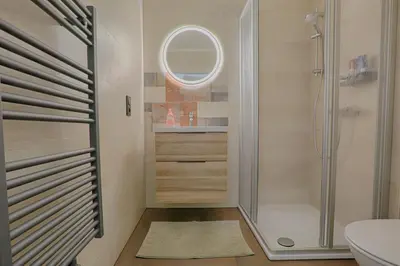 Ein Badezimmer in der Unterkunft S.F.C. Apartments