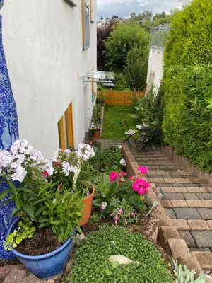 Ein Garten an der Unterkunft Ferienwohnung Nele