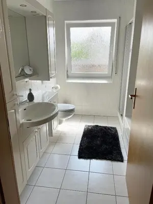 Ein Badezimmer in der Unterkunft Himmel un Ääd - FeWo Brohltal Rhein Ahr Eifel Laacher See - ruhige Lage