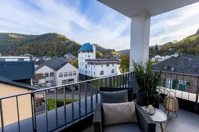 Ein allgemeiner Bergblick oder ein Berglick von der Ferienwohnung aus
