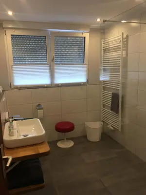 Ein Badezimmer in der Unterkunft Ferienwohnung „Zur alten Brauerei“