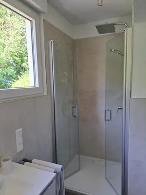 Ein Badezimmer in der Unterkunft Haus Weingarten