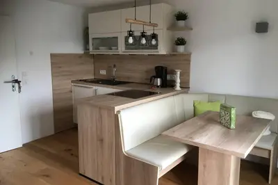 Küche/Küchenzeile in der Unterkunft Haus Weingarten
