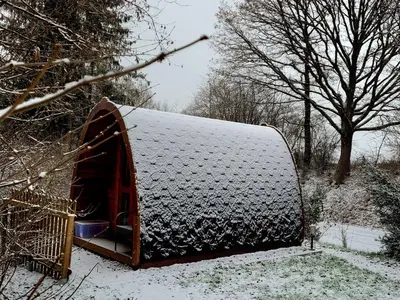 Pods Alte Schule im Winter