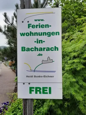 Ein Zertifikat, Auszeichnung, Logo oder anderes Dokument, das in der Unterkunft Ferienwohnungen-In-Bacharach ausgestellt ist