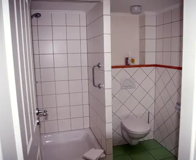 Ein Badezimmer in der Unterkunft Gästehaus No. 3