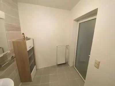 Ein Badezimmer in der Unterkunft Ruhiges ein Zimmer Wohnung