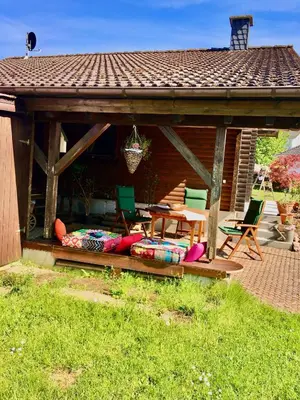 Ein Garten an der Unterkunft Ferienhaus Bergglück