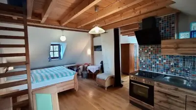 Ein Bett oder Betten in einem Zimmer der Unterkunft Ferienappartement Rondine Bekond