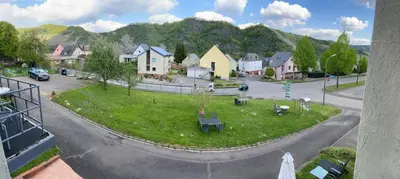 Ein allgemeiner Bergblick oder ein Berglick von der Ferienwohnung aus