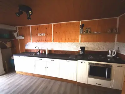 Küche/Küchenzeile in der Unterkunft Mooi ruim appartement in antieke stadsboerderij