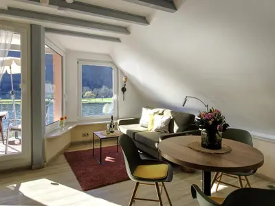 Ein Sitzbereich in der Unterkunft Ferienhaus Bullay