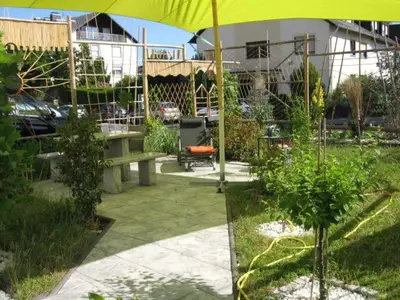 Ein Garten an der Unterkunft Diamanthaus 3 Koblenz