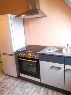 Küche/Küchenzeile in der Unterkunft Rheinterrasse Wohnung 3
