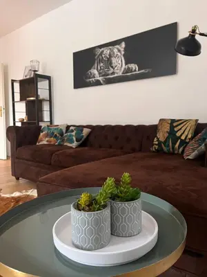 Ein Sitzbereich in der Unterkunft App7 - place2b - direkt am Rhein