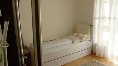 Ein Bett oder Betten in einem Zimmer der Unterkunft FeWo Wedemann 55543 Bad Kreuznach