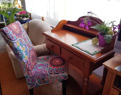 Ein Sitzbereich in der Unterkunft Zentrale Ferienwohnung auf dem schönen Hunsrück