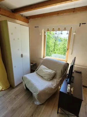 Ein Sitzbereich in der Unterkunft Ferienwohnung im Haus Waldblick
