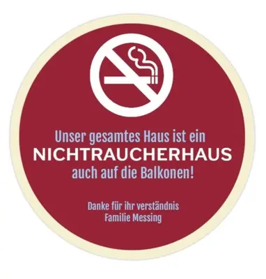 Ein Zertifikat, Auszeichnung, Logo oder anderes Dokument, das in der Unterkunft Wohnung 2 Pers 1 Schlafzimmer und Wohnzimmer mit Balkon und Blick auf die Mosel ausgestellt ist