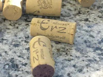 Ein Zertifikat, Auszeichnung, Logo oder anderes Dokument, das in der Unterkunft Weingut & Gästehaus Andreas Erz ausgestellt ist