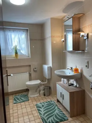 Ein Badezimmer in der Unterkunft Ferienwohnung in Binger Stadtmitte