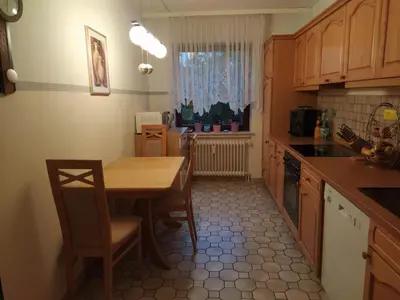 Küche/Küchenzeile in der Unterkunft Schöne Ferienwohnung mitten in Koblenz
