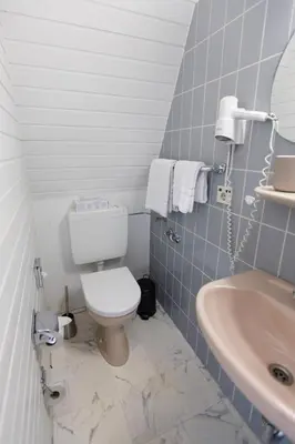 Ein Badezimmer in der Unterkunft RATSKELLER Hotel & Restaurant