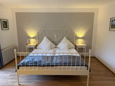 Ein Bett oder Betten in einem Zimmer der Unterkunft RATSKELLER Hotel & Restaurant