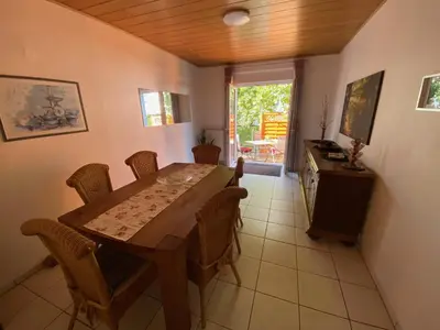 TV/Unterhaltungsangebot in der Unterkunft Ferienhaus Gartenblick in Brieden
