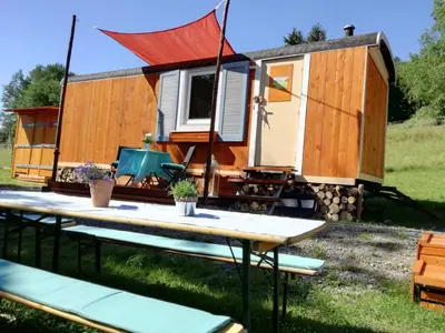 Grundriss der Unterkunft Zurück zur Natur - Urlaub im Zirkuswagen, Sommeratelier oder Schindelwagen