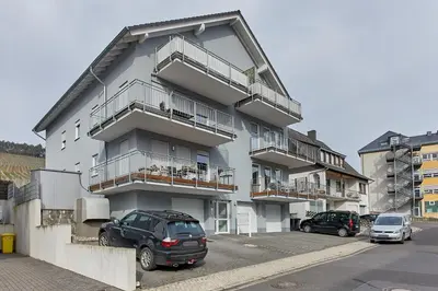 Das Gebäude in dem sich die Ferienwohnung befindet