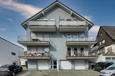 Das Gebäude in dem sich die Ferienwohnung befindet
