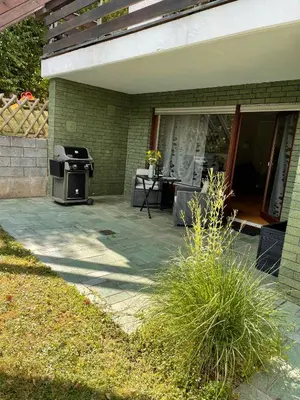 Ein Garten an der Unterkunft Ferienwohnung Fröschenpuhl NEU
