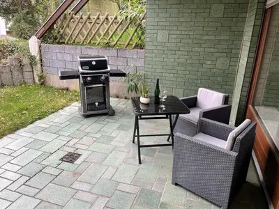 Ein für Gäste verfügbarer Grill in der Ferienwohnung