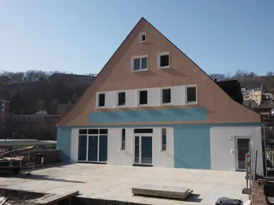 Das Gebäude in dem sich die Ferienwohnung befindet