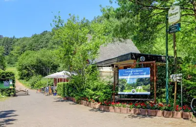 Naturlandschaft in der Nähe des Campingplatzes