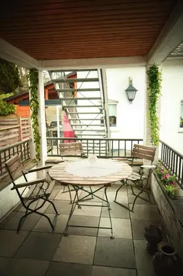 Ein Balkon oder eine Terrasse in der Unterkunft Fewo am Steinbrunnen
