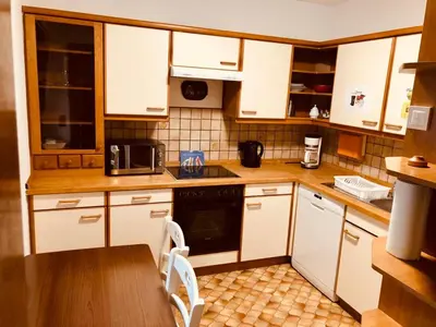 Küche/Küchenzeile in der Unterkunft Monteurwohnung Fremdenzimmer mit WLAN, Garten, Parkplatz, eigener Terrasse