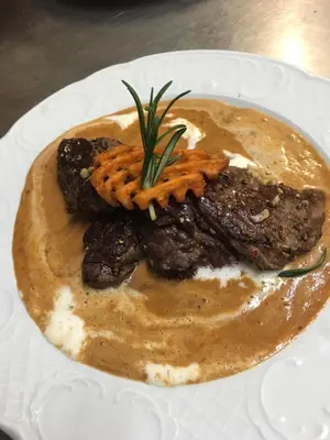 Essen in der Pension oder in der Nähe