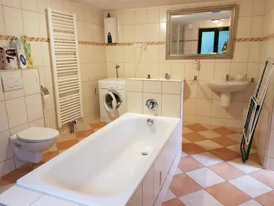 Ein Badezimmer in der Unterkunft Haus Am Bachgasse - Haus von 1777 mit Sauna