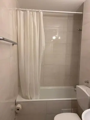 Ein Badezimmer in der Unterkunft B1107, Schönes Appartement mit Traumblick