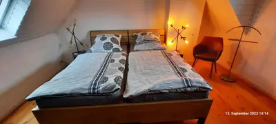 Ein Bett oder Betten in einem Zimmer der Unterkunft 4-Sterne zertifizierte Ferienwohnung Festung zu Ketghe - Nähe Koblenz für Urlaub und Arbeit