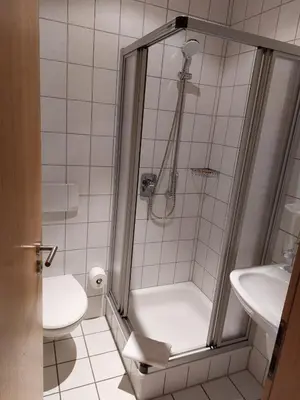 Ein Badezimmer in der Unterkunft Wein- und Gästehaus Hermes-Hoffmann