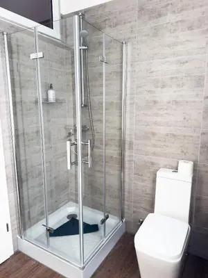 Ein Badezimmer in der Unterkunft O&W Ferienhaus mit Pool nähe Nürburgring, Adenau