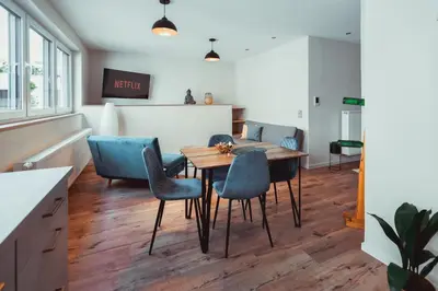 Ein Sitzbereich in der Unterkunft Exklusive Mosel-FeWo in Senheim - große Dachterrasse - Netflix - Waschmaschine