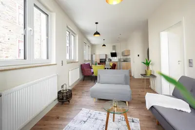 Ein Sitzbereich in der Unterkunft Design FeWo mit großer Dachterrasse an der Mosel - Netflix - Waschmaschine & Trockner