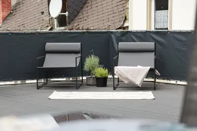 Ein Sitzbereich in der Unterkunft Geräumige Mosel-FeWo für die ganze Familie - Große Dachterrasse - Netflix - Waschmaschine & Trockner